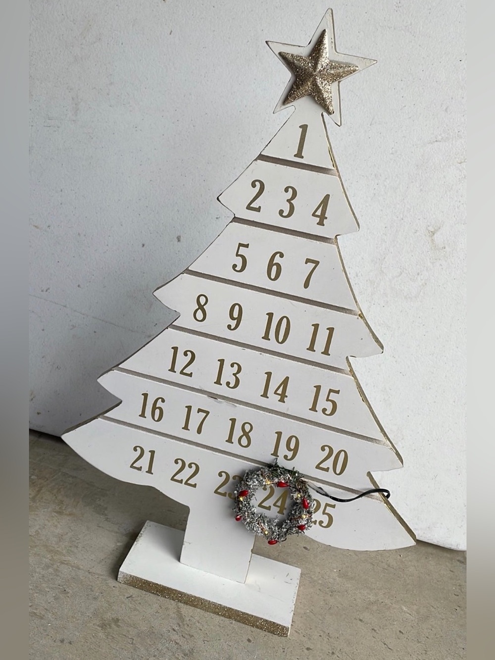 White & Gold Wooden Christmas Countdown Tree